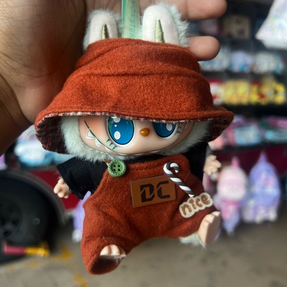 Labybu  Orange Outfit